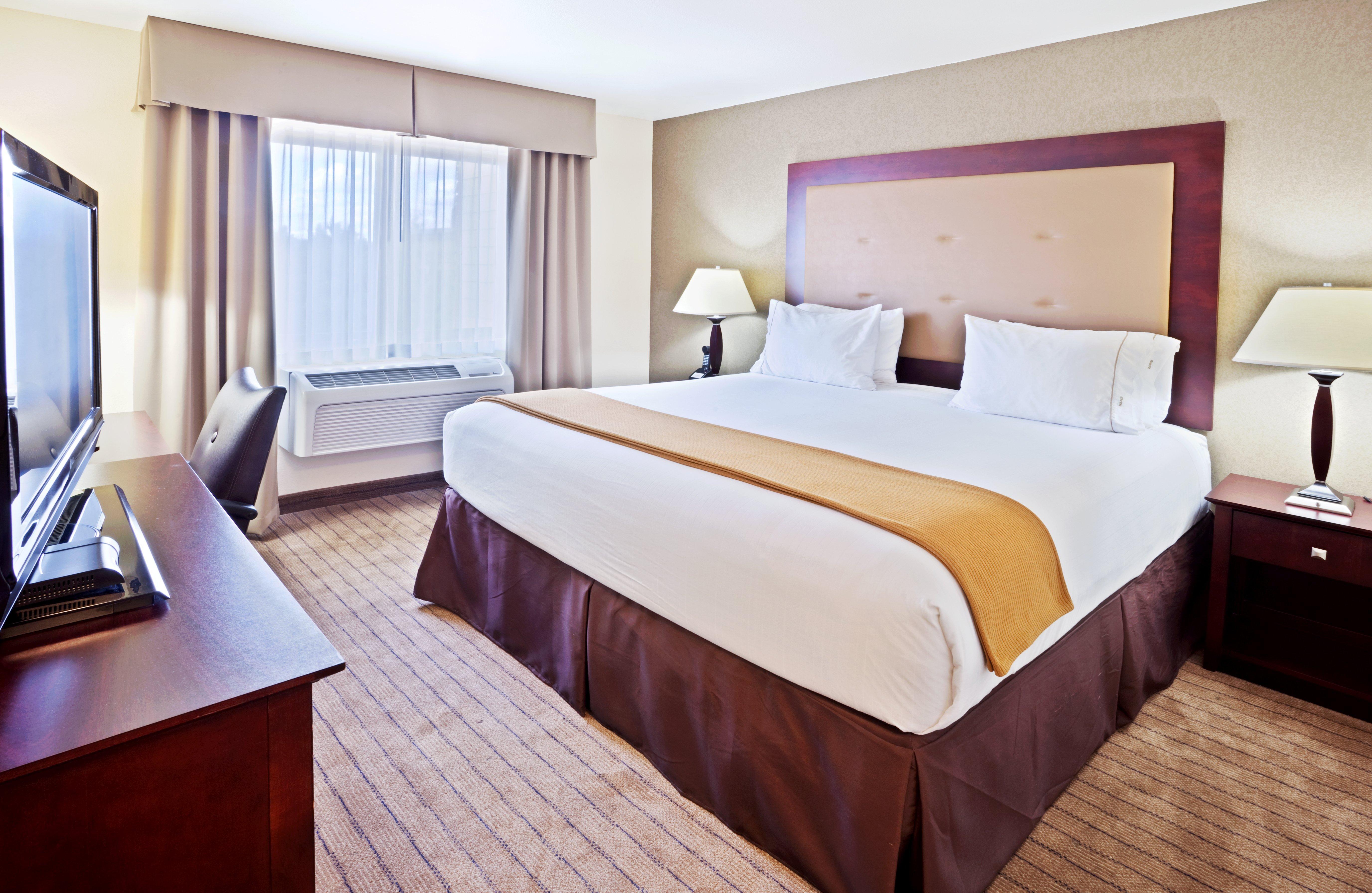 Holiday Inn Express Portland South - Lake Oswego, An Ihg Hotel Room photo